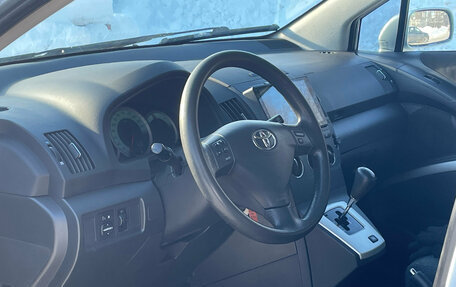 Toyota Corolla Verso I, 2006 год, 550 000 рублей, 6 фотография