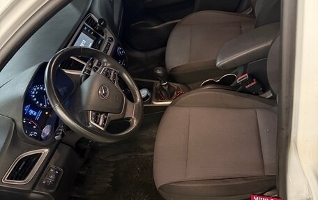 Hyundai Solaris II рестайлинг, 2019 год, 969 999 рублей, 7 фотография