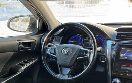 Toyota Camry, 2018 год, 1 790 000 рублей, 10 фотография