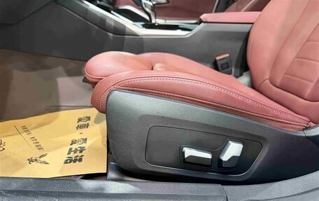 BMW 3 серия, 2022 год, 2 930 000 рублей, 13 фотография