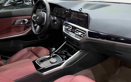 BMW 3 серия, 2022 год, 2 930 000 рублей, 9 фотография