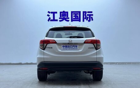 Honda Vezel, 2021 год, 1 500 000 рублей, 5 фотография