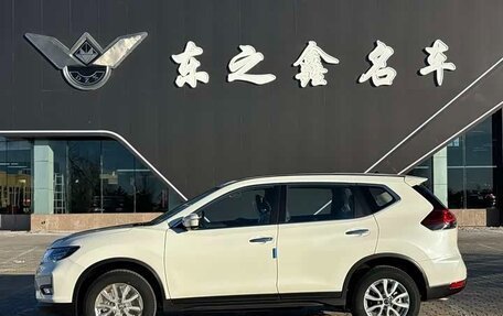 Nissan X-Trail, 2023 год, 2 150 000 рублей, 4 фотография