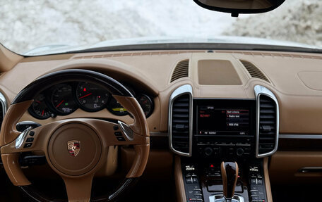 Porsche Cayenne III, 2012 год, 1 999 999 рублей, 16 фотография