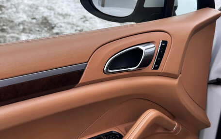 Porsche Cayenne III, 2012 год, 1 999 999 рублей, 20 фотография