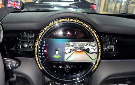 MINI Clubman, 2022 год, 2 100 000 рублей, 2 фотография