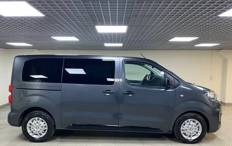 Peugeot Traveller I, 2020 год, 2 912 000 рублей, 4 фотография