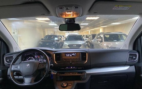 Peugeot Traveller I, 2020 год, 2 912 000 рублей, 13 фотография