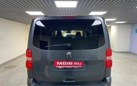Peugeot Traveller I, 2020 год, 2 912 000 рублей, 6 фотография