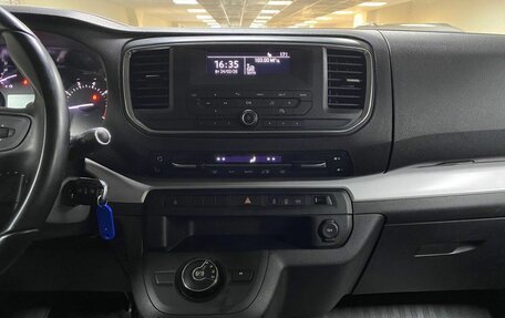 Peugeot Traveller I, 2020 год, 2 912 000 рублей, 17 фотография