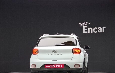 Hyundai Venue I, 2022 год, 2 150 000 рублей, 7 фотография