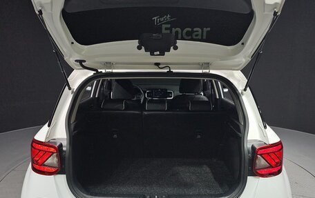 Hyundai Venue I, 2022 год, 2 150 000 рублей, 18 фотография
