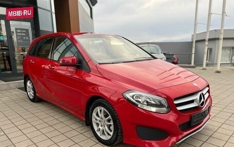 Mercedes-Benz B-Класс, 2015 год, 1 480 000 рублей, 3 фотография