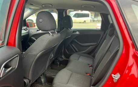 Mercedes-Benz B-Класс, 2015 год, 1 480 000 рублей, 17 фотография