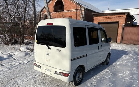 Daihatsu Hijet, 2021 год, 690 000 рублей, 3 фотография
