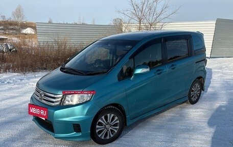 Honda Freed I, 2012 год, 930 000 рублей, 2 фотография