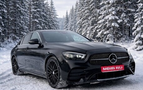 Mercedes-Benz E-Класс, 2022 год, 6 490 000 рублей, 1 фотография