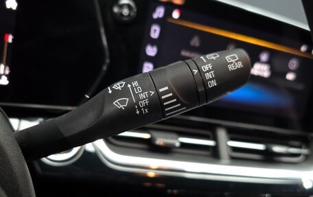 Chevrolet Trax, 2023 год, 1 780 000 рублей, 15 фотография