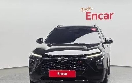 Chevrolet Trax, 2023 год, 1 863 000 рублей, 2 фотография