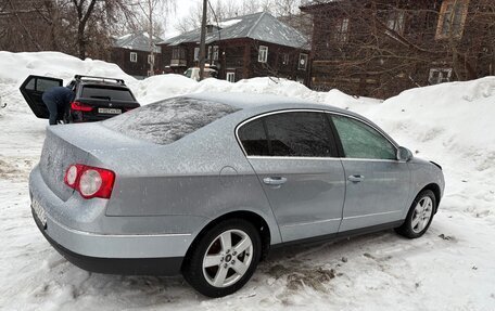Volkswagen Passat B6, 2006 год, 570 000 рублей, 2 фотография