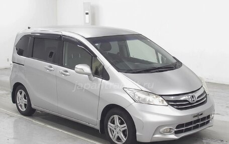Honda Freed I, 2013 год, 870 230 рублей, 1 фотография