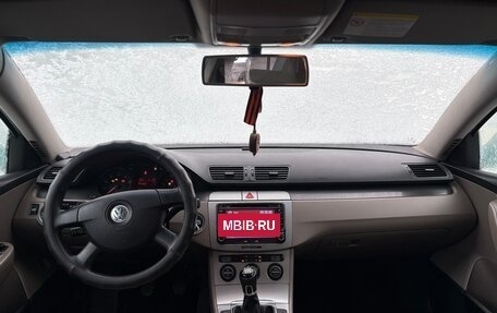 Volkswagen Passat B6, 2006 год, 570 000 рублей, 11 фотография