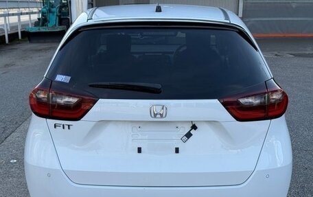 Honda Fit, 2022 год, 950 000 рублей, 9 фотография