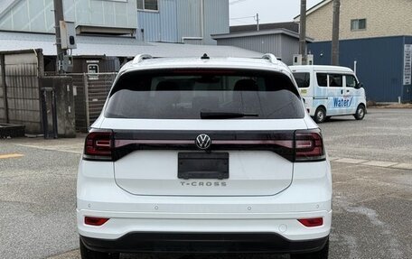 Volkswagen T-Cross I, 2022 год, 1 350 000 рублей, 11 фотография