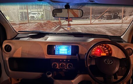 Toyota Passo III, 2010 год, 350 000 рублей, 3 фотография