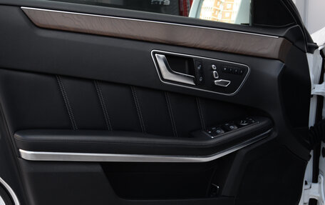 Mercedes-Benz E-Класс, 2013 год, 2 590 000 рублей, 24 фотография