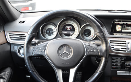 Mercedes-Benz E-Класс, 2013 год, 2 590 000 рублей, 15 фотография