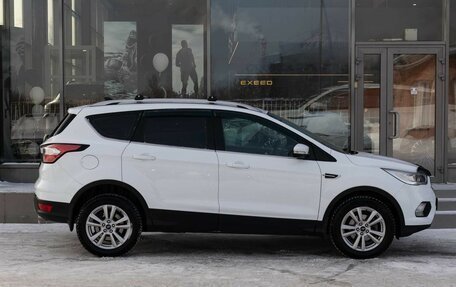 Ford Kuga III, 2018 год, 1 750 000 рублей, 4 фотография