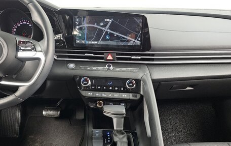 Hyundai Avante, 2023 год, 1 850 000 рублей, 9 фотография