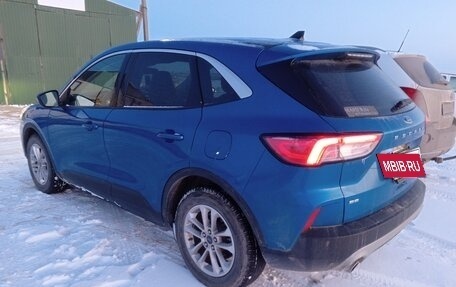 Ford Escape, 2020 год, 2 100 000 рублей, 3 фотография