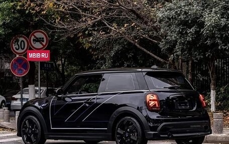 MINI Hatch, 2023 год, 2 412 600 рублей, 3 фотография