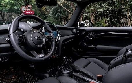 MINI Hatch, 2023 год, 2 412 600 рублей, 6 фотография