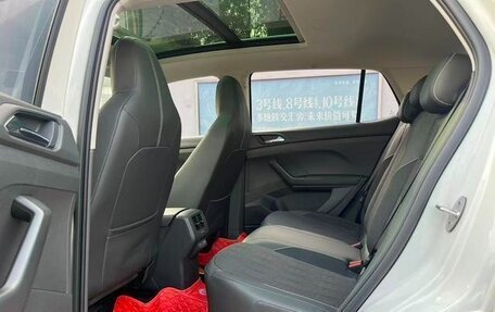 Volkswagen T-Cross I, 2022 год, 1 410 000 рублей, 8 фотография