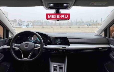 Volkswagen Golf VII, 2021 год, 1 900 000 рублей, 12 фотография