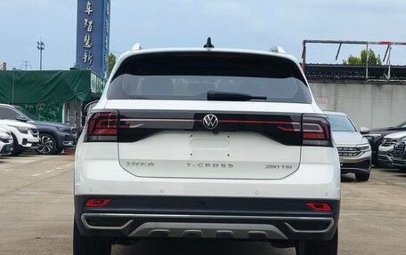 Volkswagen T-Cross I, 2022 год, 1 380 000 рублей, 5 фотография