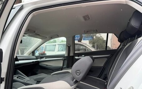 Volkswagen Golf VII, 2021 год, 1 890 000 рублей, 18 фотография