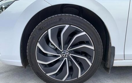 Volkswagen Golf VII, 2021 год, 1 990 000 рублей, 20 фотография