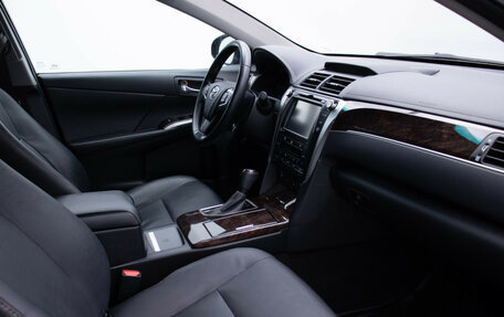 Toyota Camry, 2016 год, 2 450 000 рублей, 9 фотография