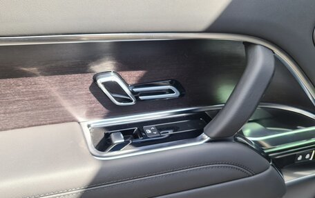 Land Rover Range Rover IV рестайлинг, 2023 год, 25 900 000 рублей, 16 фотография