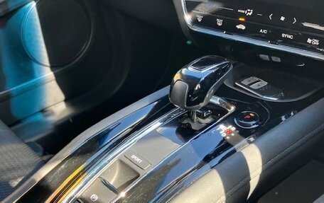 Honda Vezel, 2020 год, 1 355 000 рублей, 13 фотография