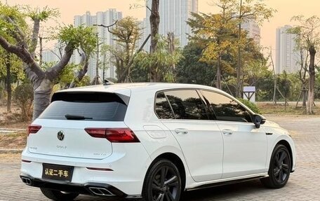 Volkswagen Golf VIII, 2022 год, 1 780 007 рублей, 5 фотография