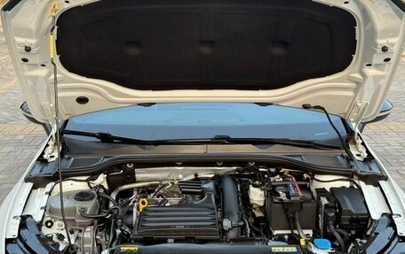 Volkswagen Golf VIII, 2022 год, 1 780 007 рублей, 21 фотография