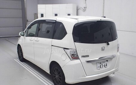 Honda Freed I, 2012 год, 880 230 рублей, 2 фотография