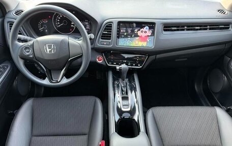 Honda Vezel, 2022 год, 1 650 007 рублей, 11 фотография
