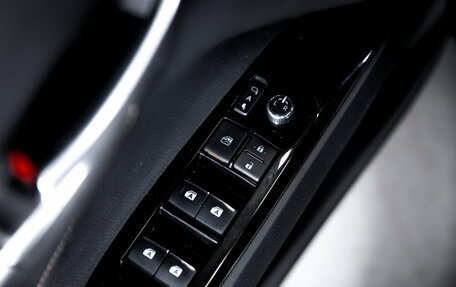Toyota Camry, 2020 год, 2 799 000 рублей, 18 фотография