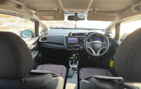 Honda Fit III, 2017 год, 990 000 рублей, 8 фотография